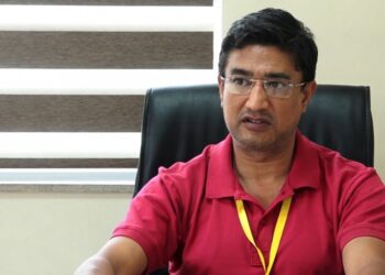 ढाडको बाँगोपन हुने समस्या के कारणले हुन्छ ? कसरी बच्ने ?